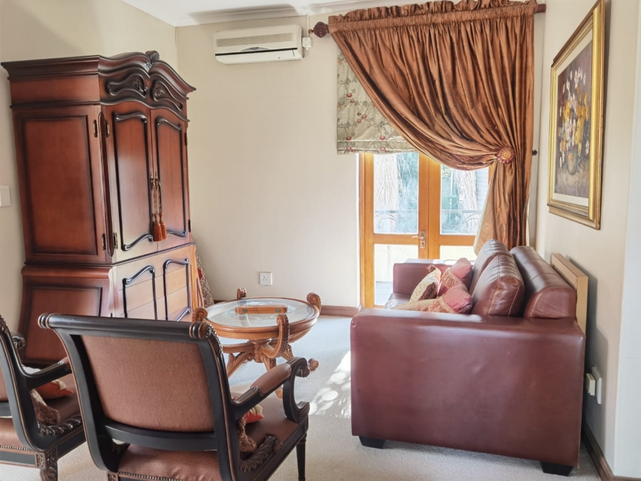3 Bedroom Property for Sale in Kosmos Ridge North West